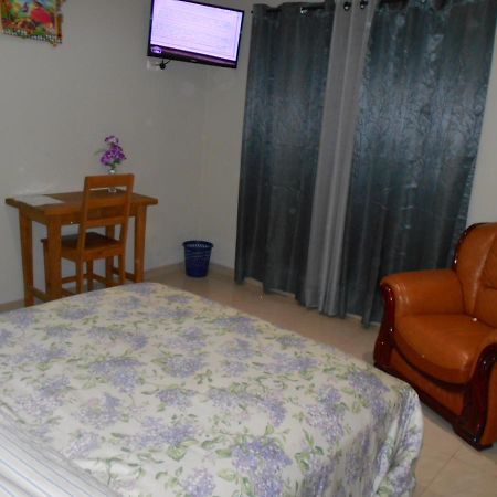 لومي Agla Hotel المظهر الخارجي الصورة