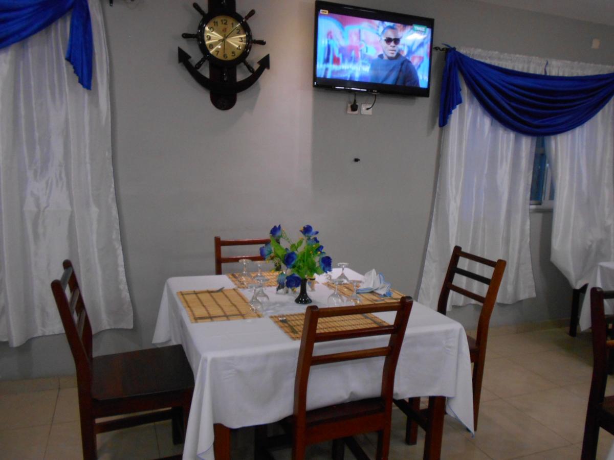 لومي Agla Hotel المظهر الخارجي الصورة
