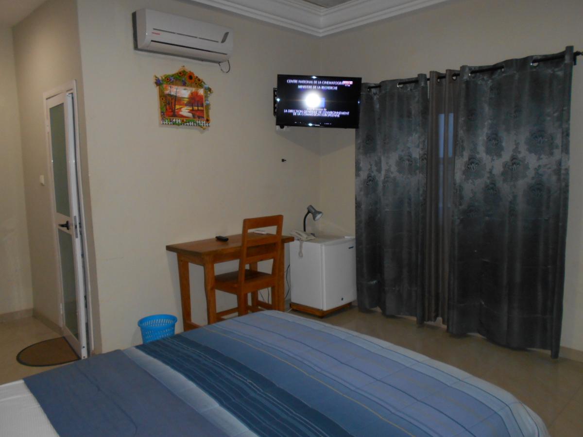 لومي Agla Hotel المظهر الخارجي الصورة