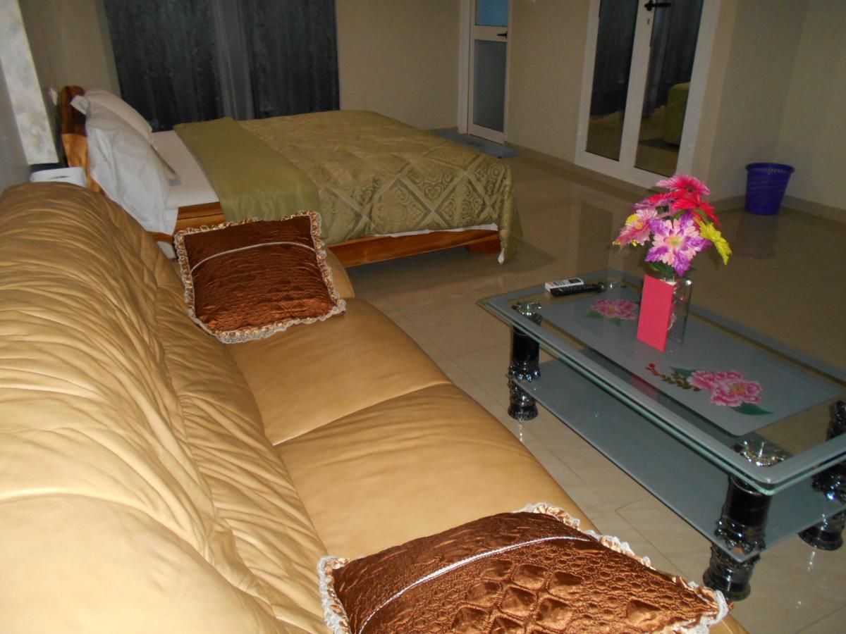 لومي Agla Hotel المظهر الخارجي الصورة